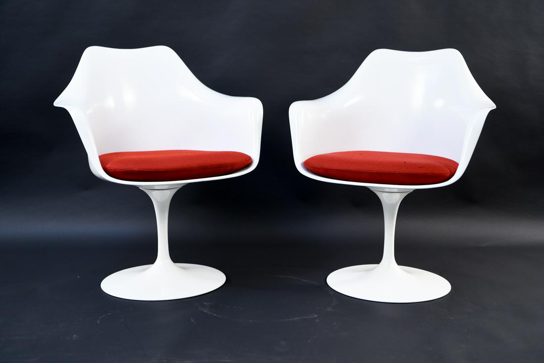 PAIR OF SAARINEN FOR KNOLL STUDIO TULIP ARMCHAIRS (1 of 15)