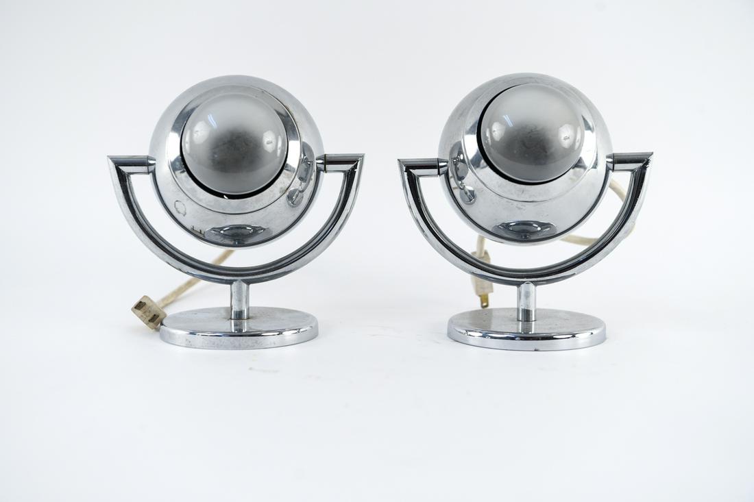 PAIR OF MID-CENTURY CHROME EYEBALL TABLE LAMPS (1 of 11)