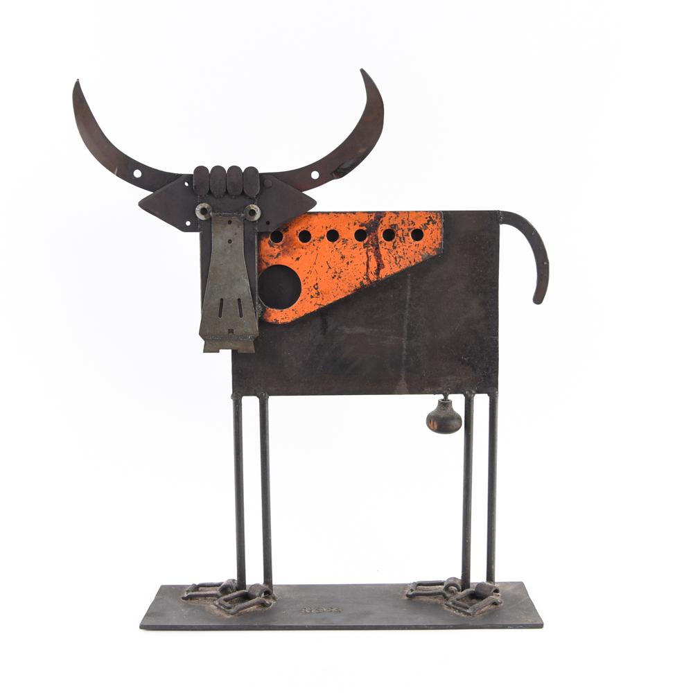 BRUTALIST WELDED IRON BULL SCULPTURE (1 of 15)