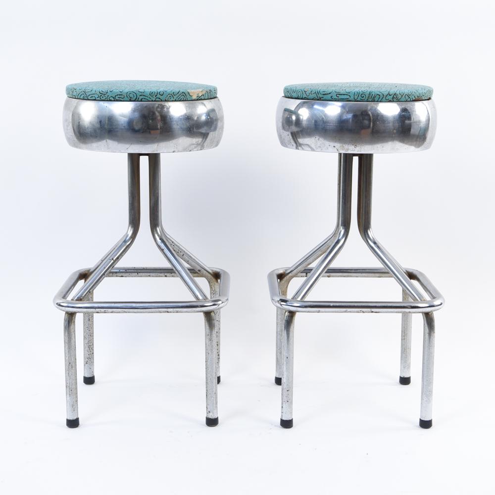 PAIR OF CHROME BARSTOOLS (1 of 10)