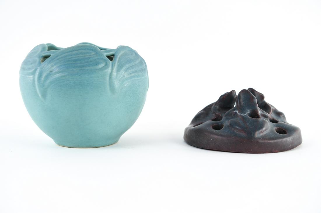 VAN BRIGGLE POTTERY GROUPING (1 of 9)