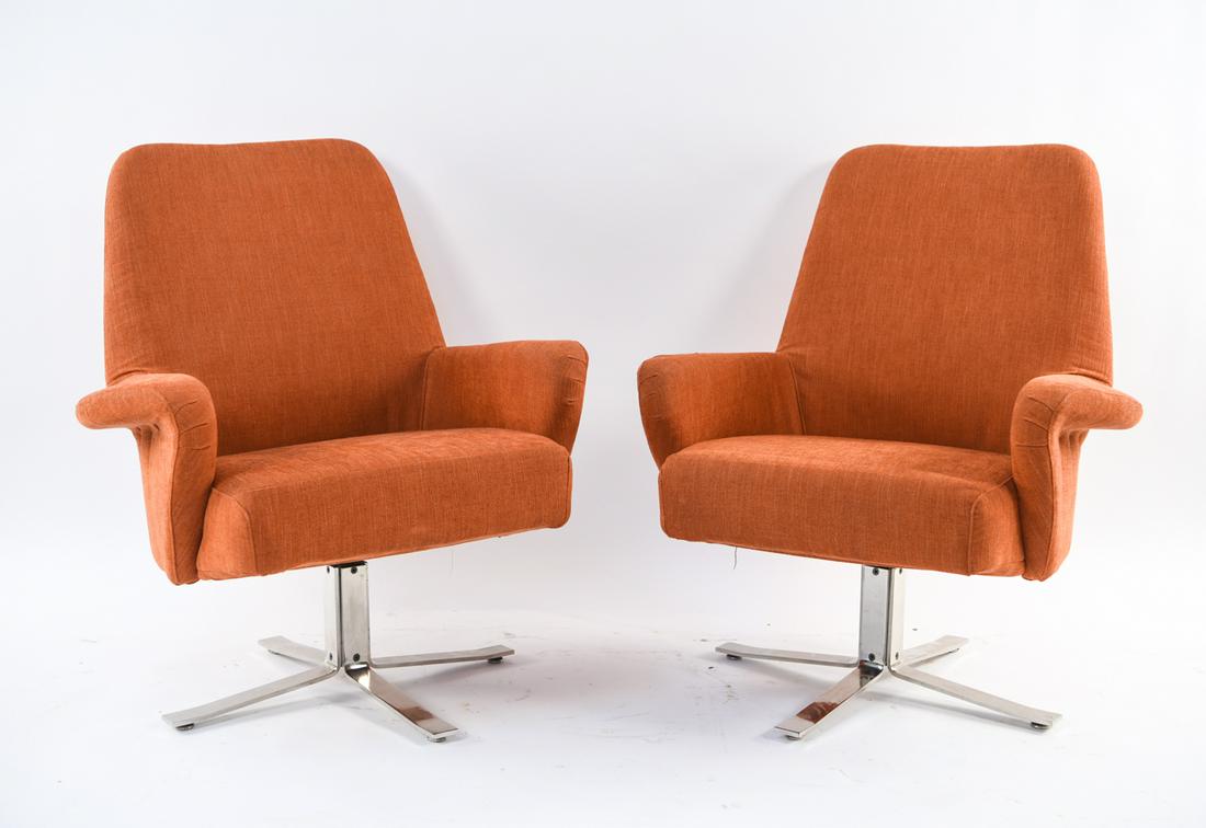 GIOVANNI MOSCATELLI FOR FORMANOVA PAIR OF CHAIRS: Polished chrome bases, new cotton upholstery. Italian, 1970s. Dimensions: H 35.75" x W 32" x D 26" x SH 17" Condition: Few light spots to upholstery.1
