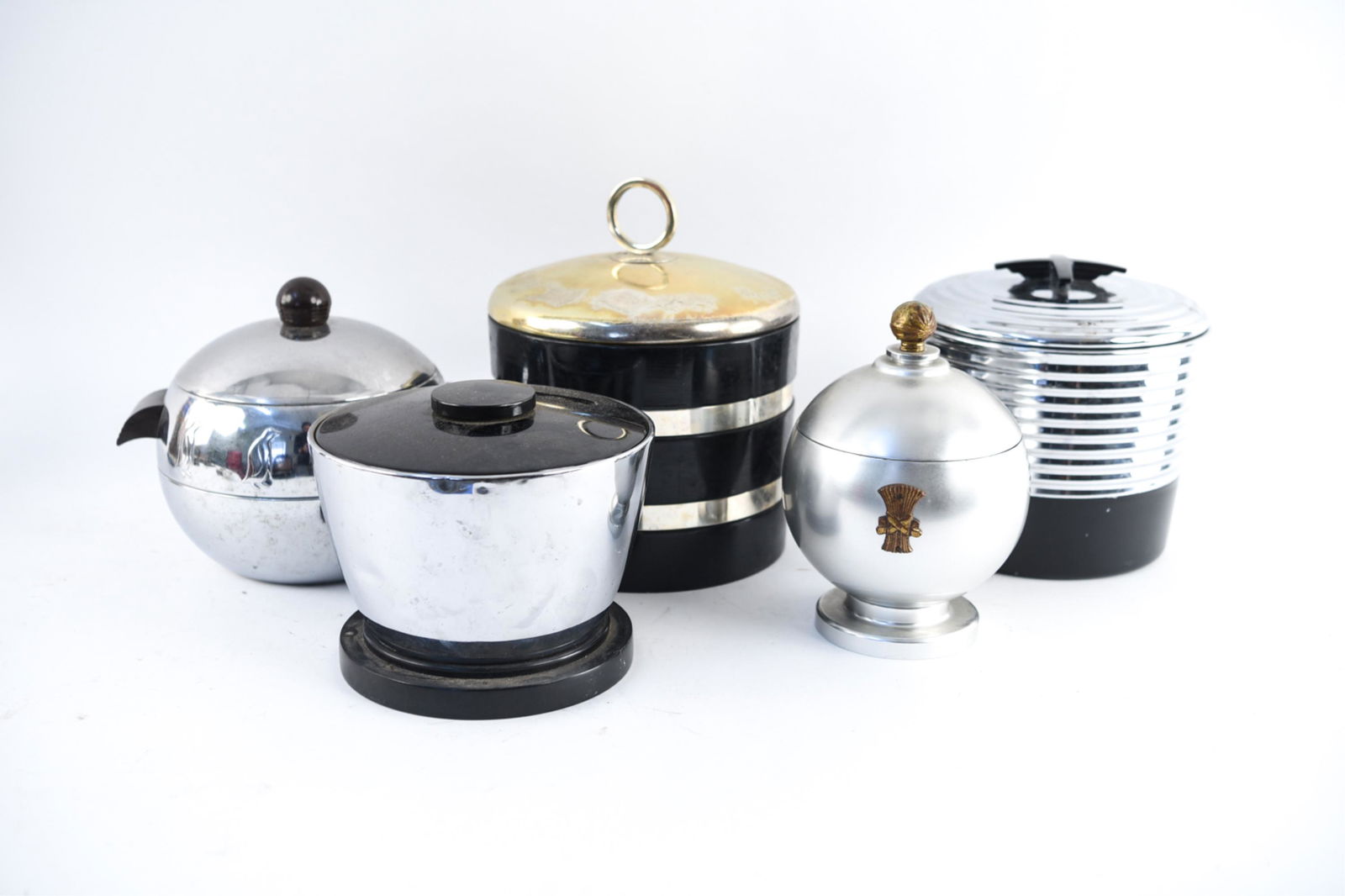 GROUPING OF ART DECO & MID-CENTURY ICE BUCKETS (1 of 10)