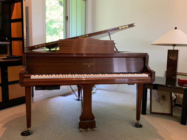 KNABE SYMMETRICAL BABY GRAND PIANO & BENCH: Originally built during WWII years (between 1940 and 1946). Serial Number 130595. Completely restored interior. Completely refinished case. PianoDisc CD player system installed. Dampp-Chaser humidity
