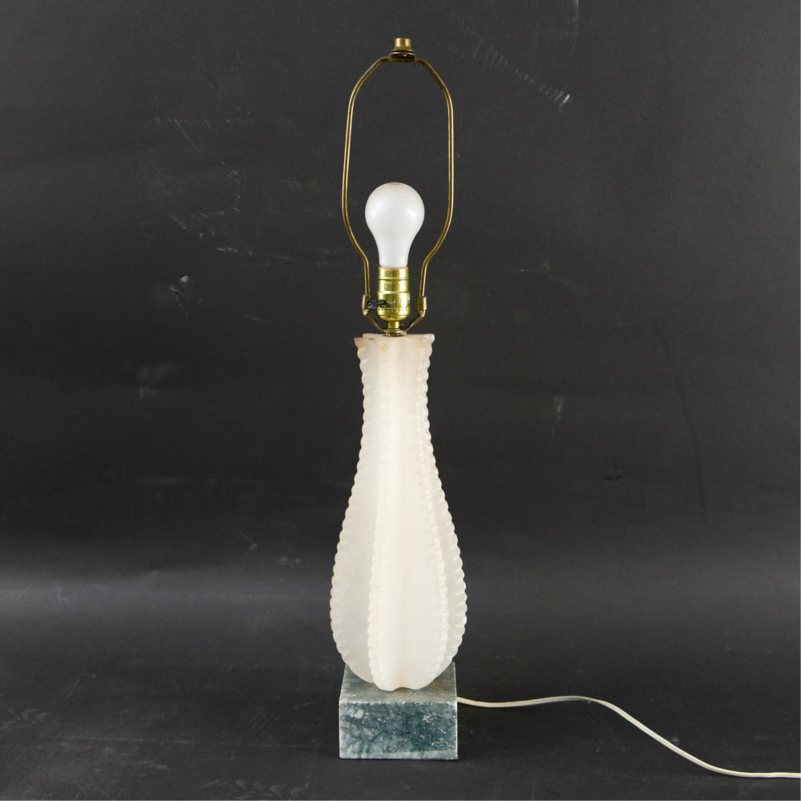 MID-CENTURY ALABASTER MARBLE LAMP (1 of 13)