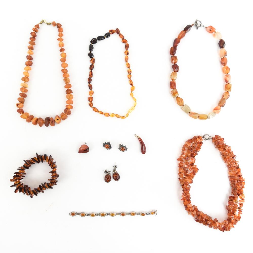 AMBER & CARNELIAN JEWELRY GROUPING (1 of 17)