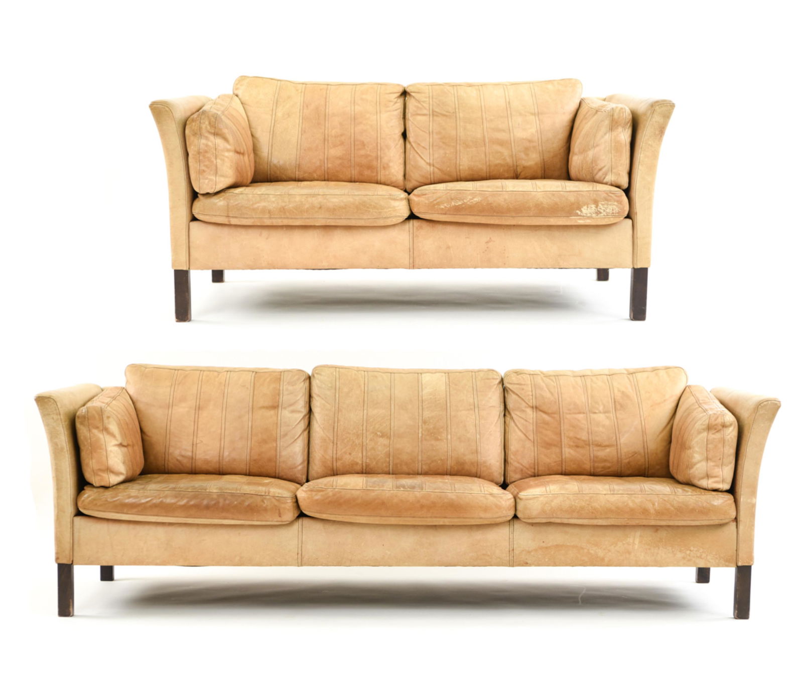 MOGENS HANSEN DANISH LEATHER SOFA SUITE: Dimensions: H 29" x W 86" x D 30" Condition: Overall signs of use and age. F004