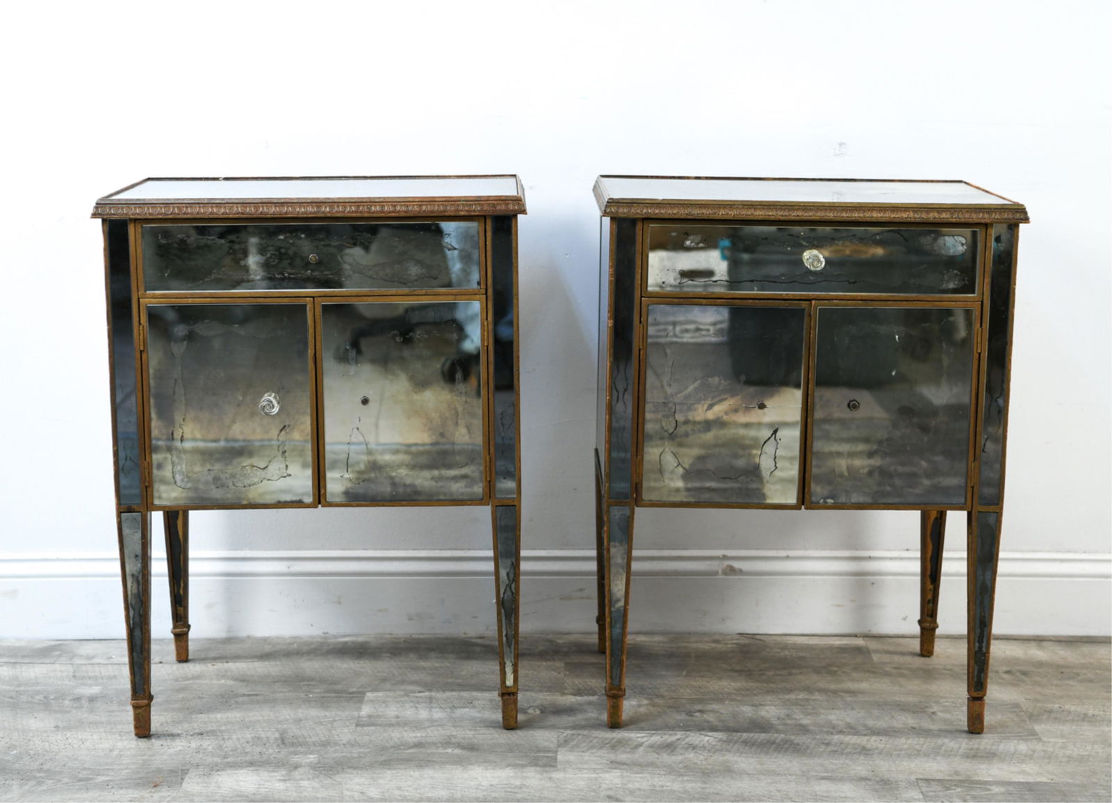 PAIR OF MIRRORED END TABLES (1 of 14)