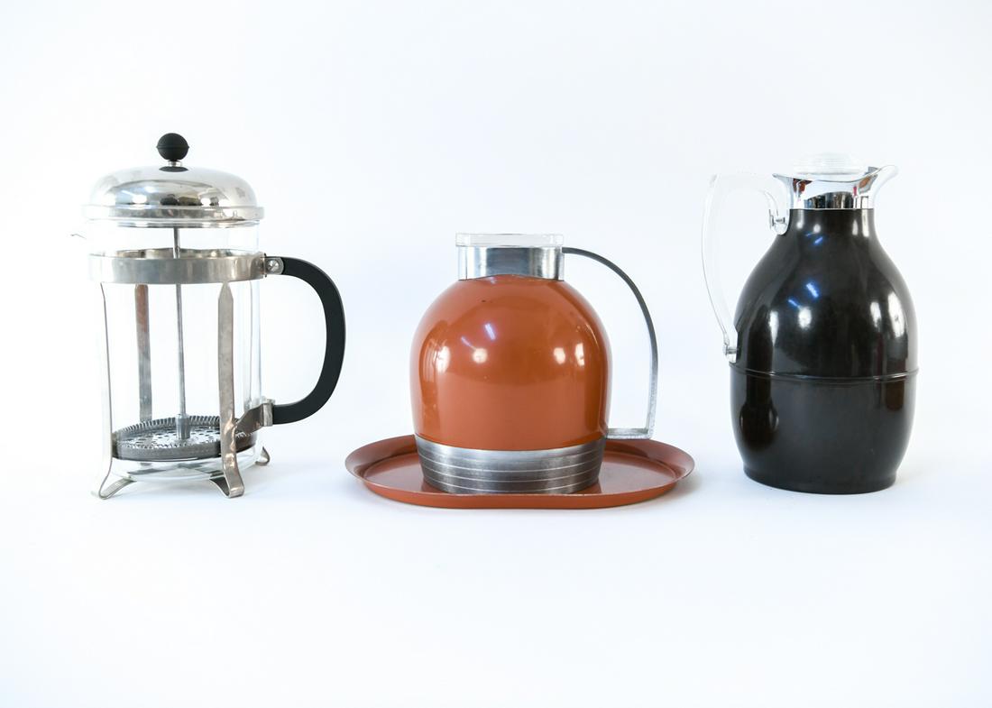 VINTAGE KITCHENWARE GROUPING (1 of 11)