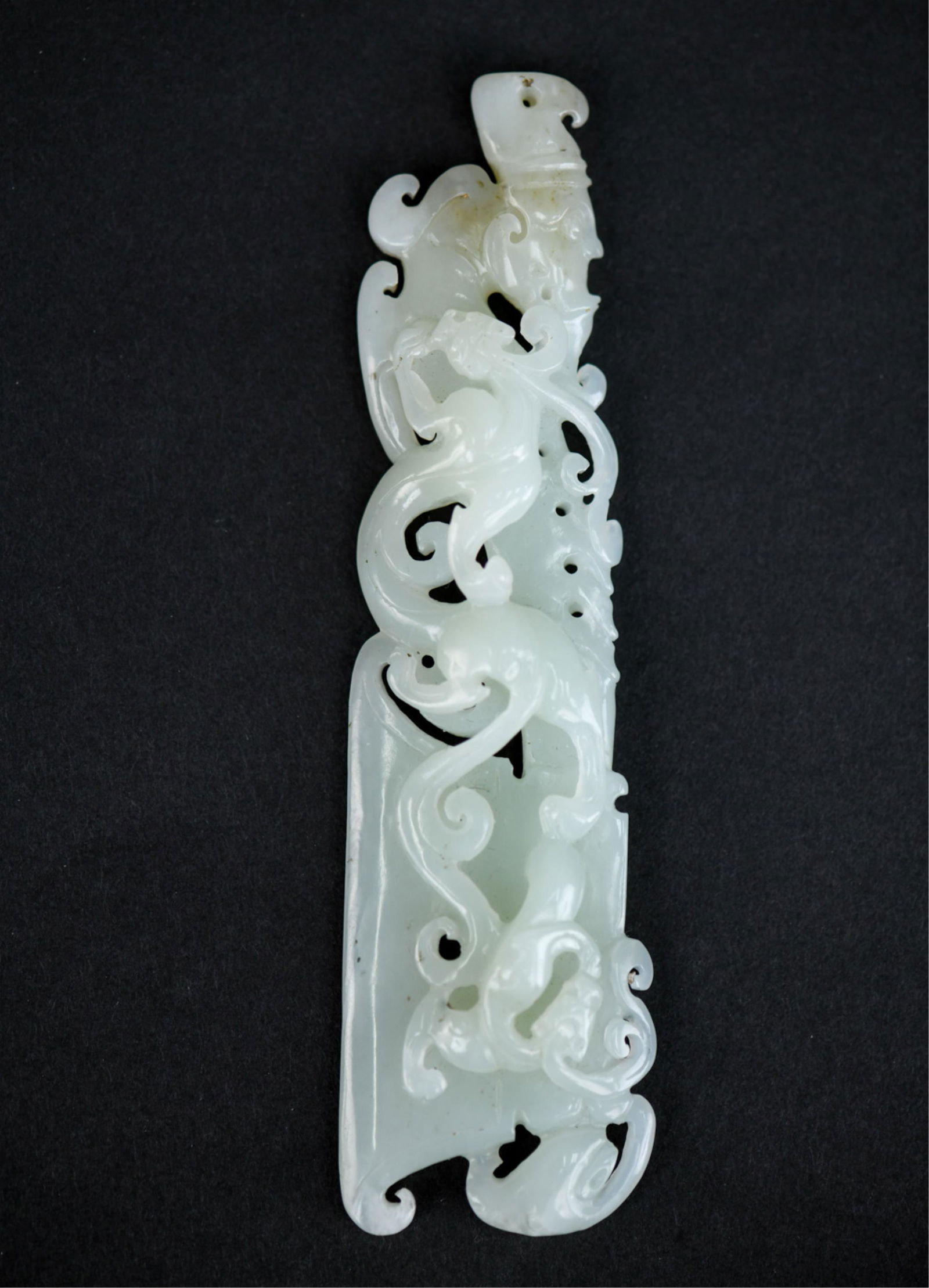 CHINESE WHITE JADE DRAGON CARVING (1 of 14)