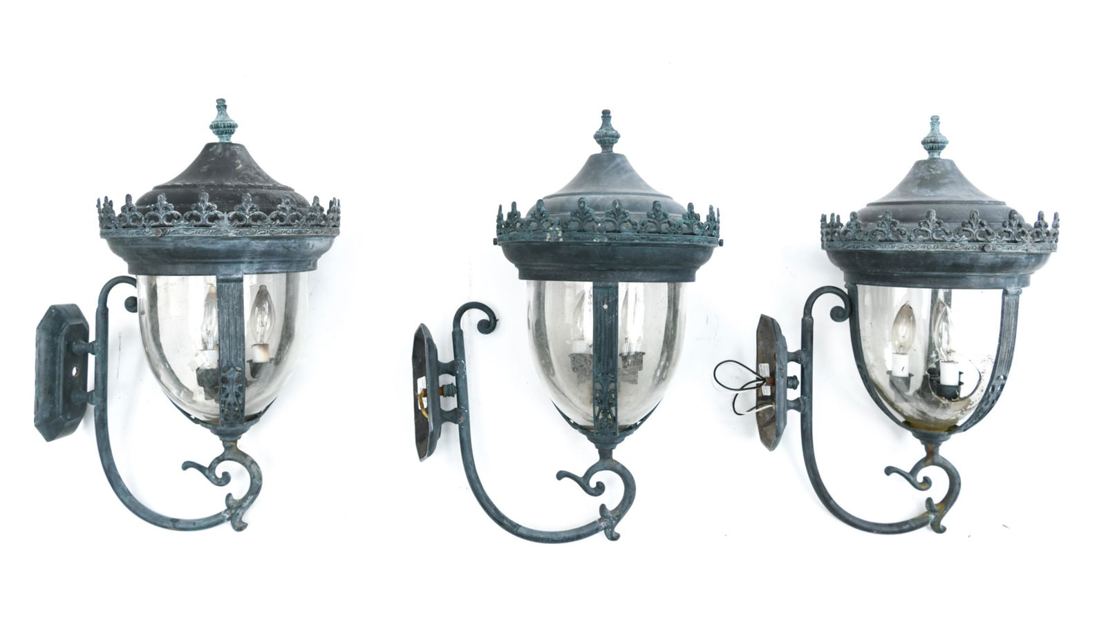 (3) 20TH C. OUTDOOR LANTERNS (1 of 17)
