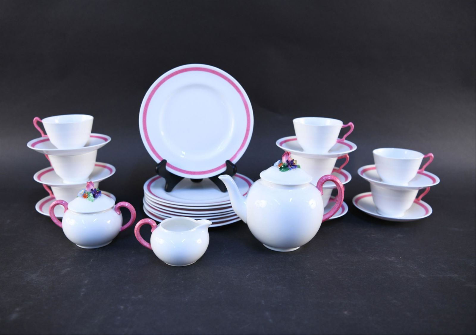 CROWN STAFFORDSHIRE TEA SERVICE (1 of 13)