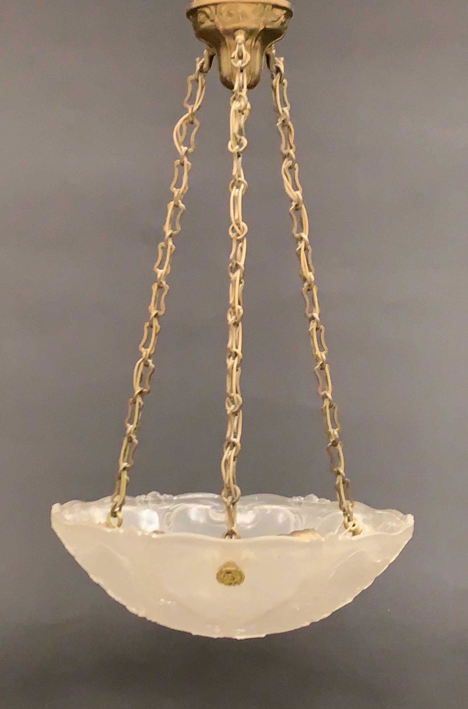 ART DECO GLASS HANGING PENDANT CHANDELIER: Dimensions: H 5.5" x D 16.5" Condition: Showing light signs of use.