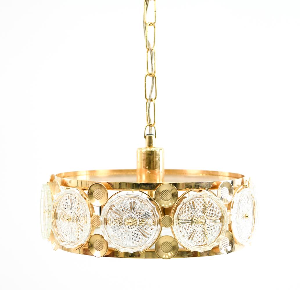 ORREFORS BRASS AND GLASS PENDANT CHANDELIER: Dimensions: H 7" x D 14" Condition: Showing light signs of use. H101