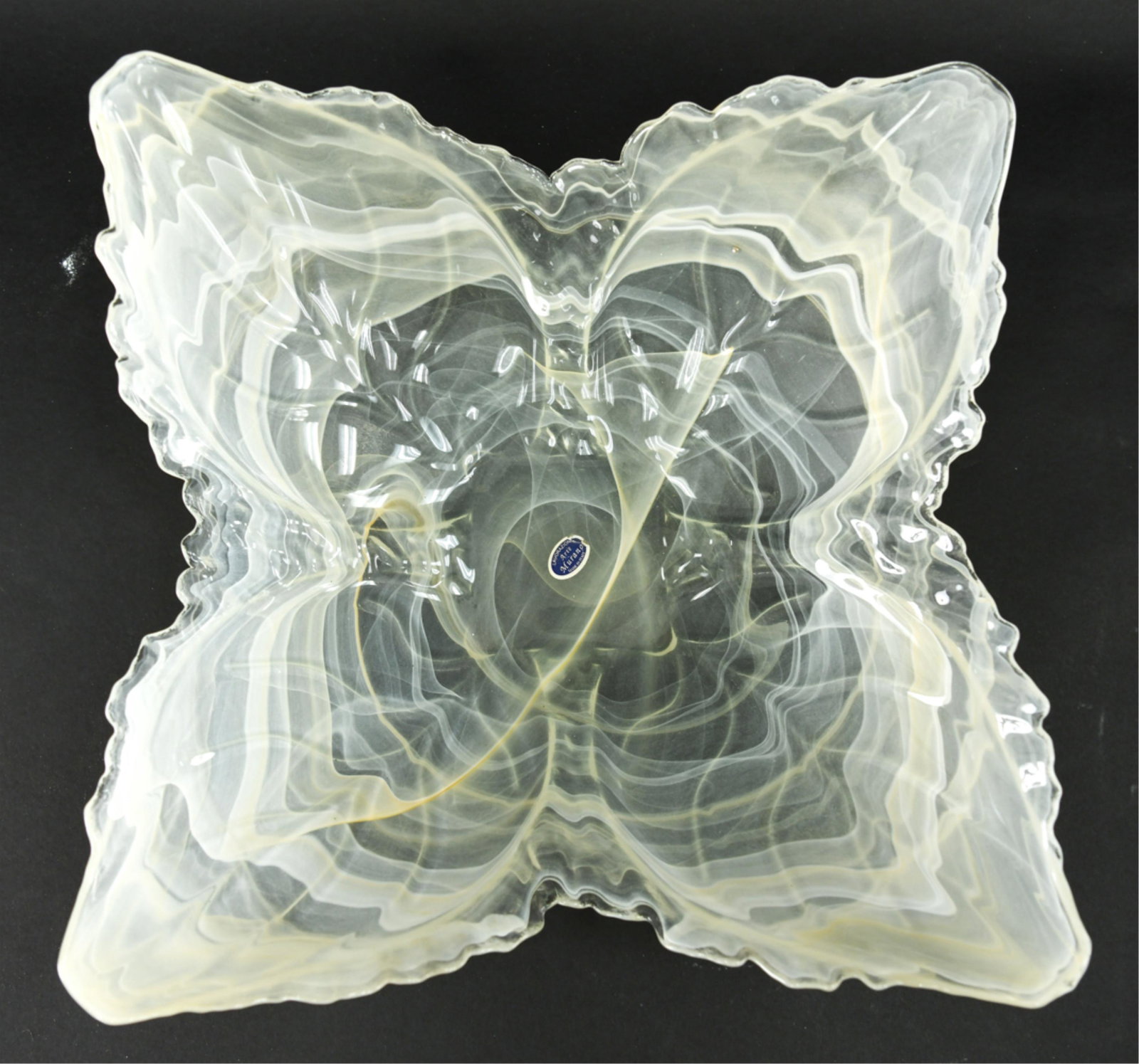 LARGE MURANO GLASS CENTERPIECE BOWL: Foil sticker: Lavor Azione, Arte Murano, made in Italy. Dimensions: H 5.5" x W 15" x D 15" Condition: Minor signs of age, no chips or cracks.