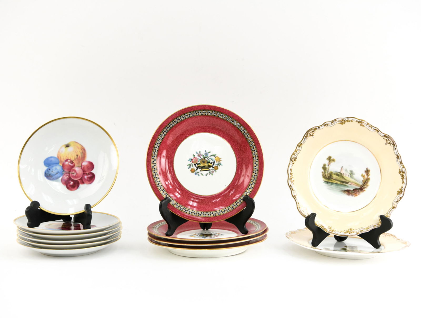 PORCELAIN PLATE GROUPING (1 of 15)