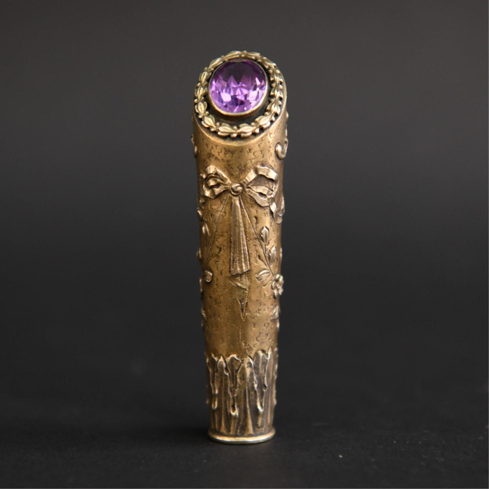 FRENCH STERLING SILVER & AMETHYST PARASOL HANDLE: Marked France and Sterling with boars head silver mark. Pretty, faceted amethyst stone top. Dimensions: L 3.25" Weight: 0.57 ozt Condition: Showing light signs of use.