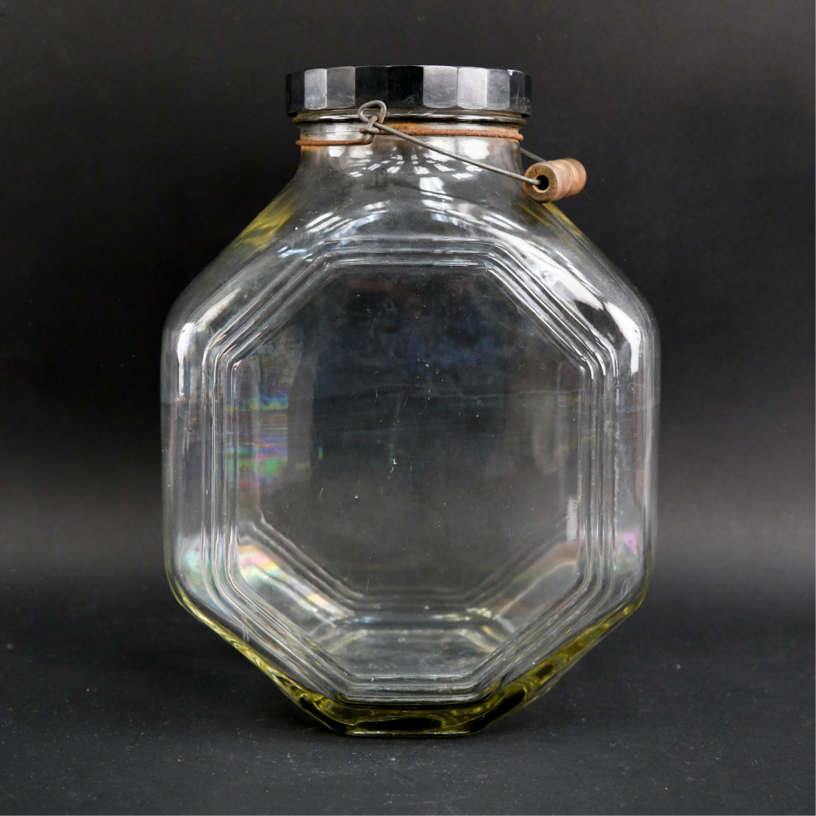ANTIQUE MERCK APOTHECARY GLASS CONTAINER: Dimensions: H 17" x W 11" x D 7" Condition: No issues to note.