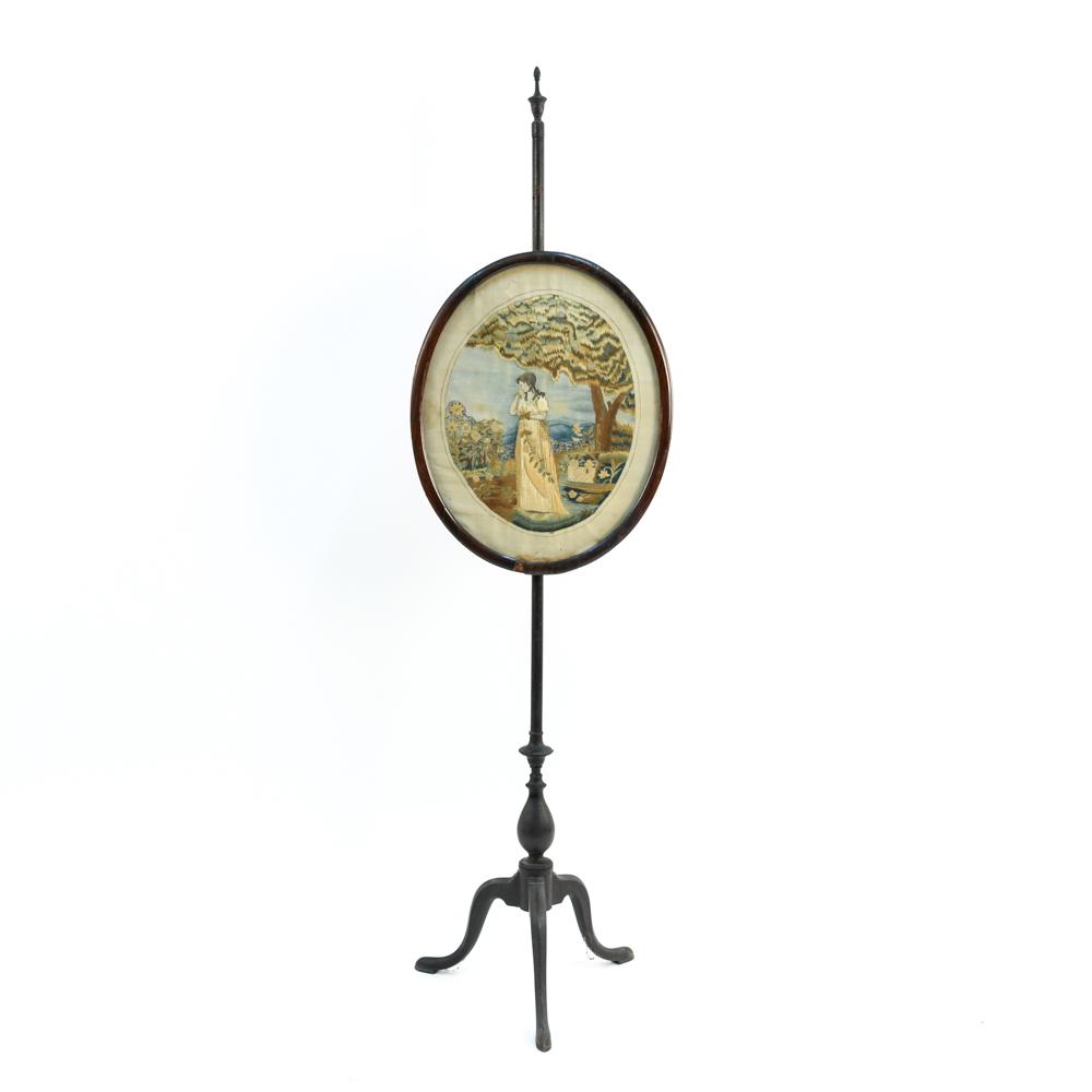 EARLY 19TH CENTURY HUDSON VALLEY POLE SCREEN (1 of 11)