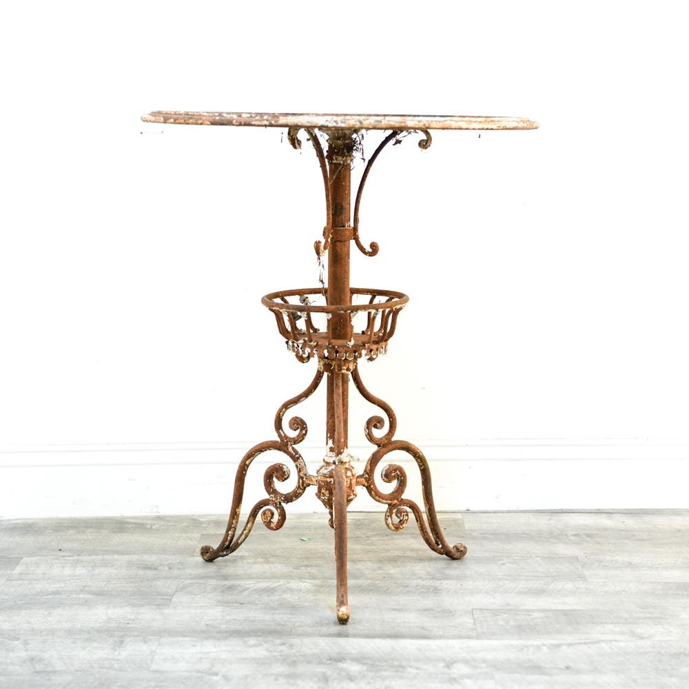 ANTIQUE CAST IRON OUTDOOR TABLE (1 of 6)