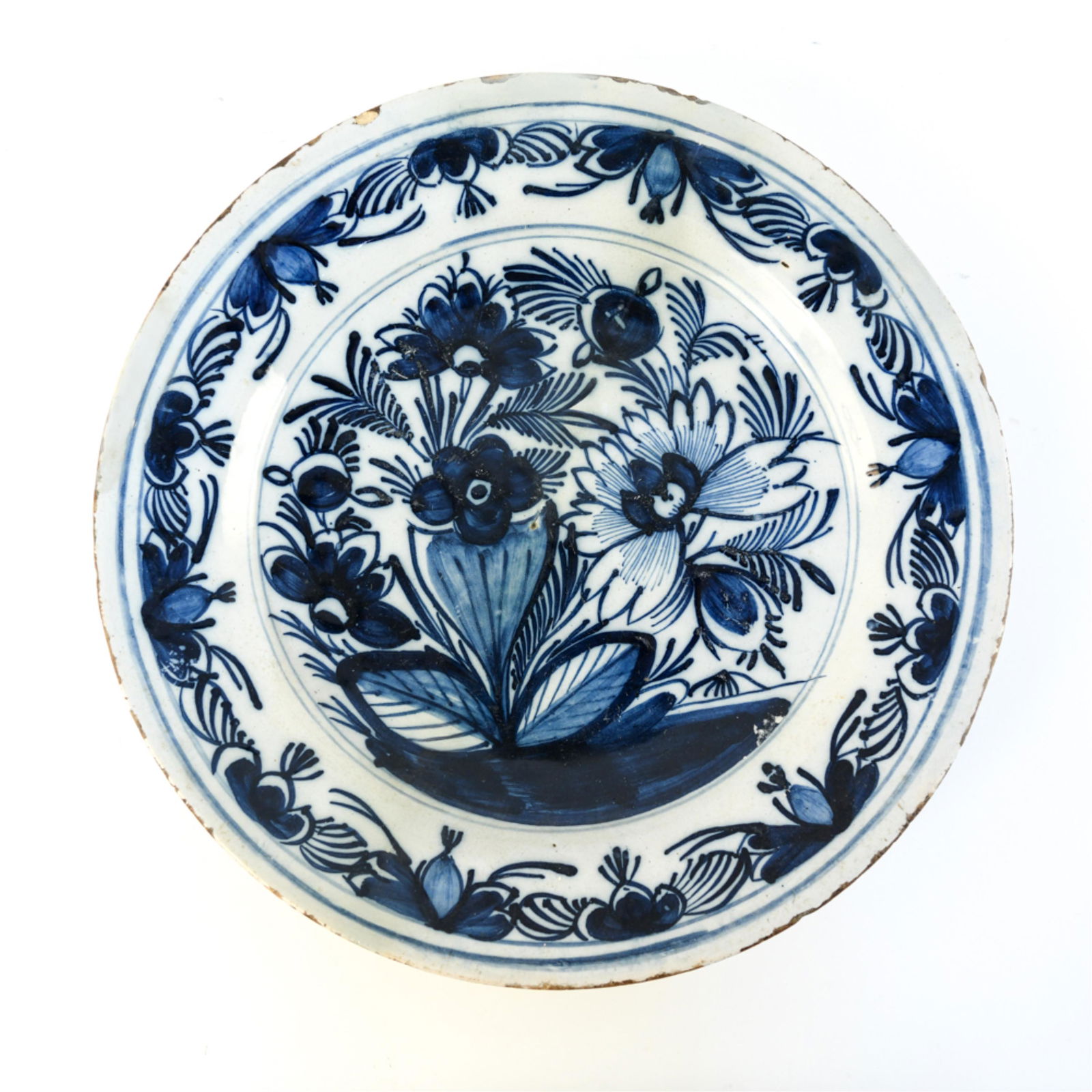 17TH / 18TH C. DELFT CHARGER (1 of 7)