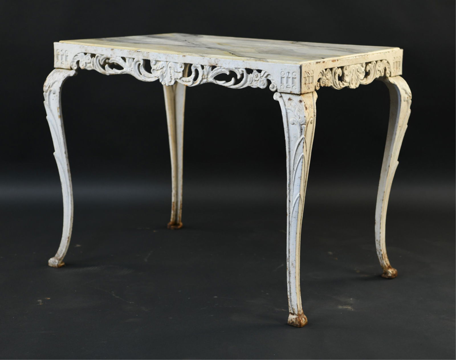 ANTIQUE CAST IRON TABLE (1 of 10)