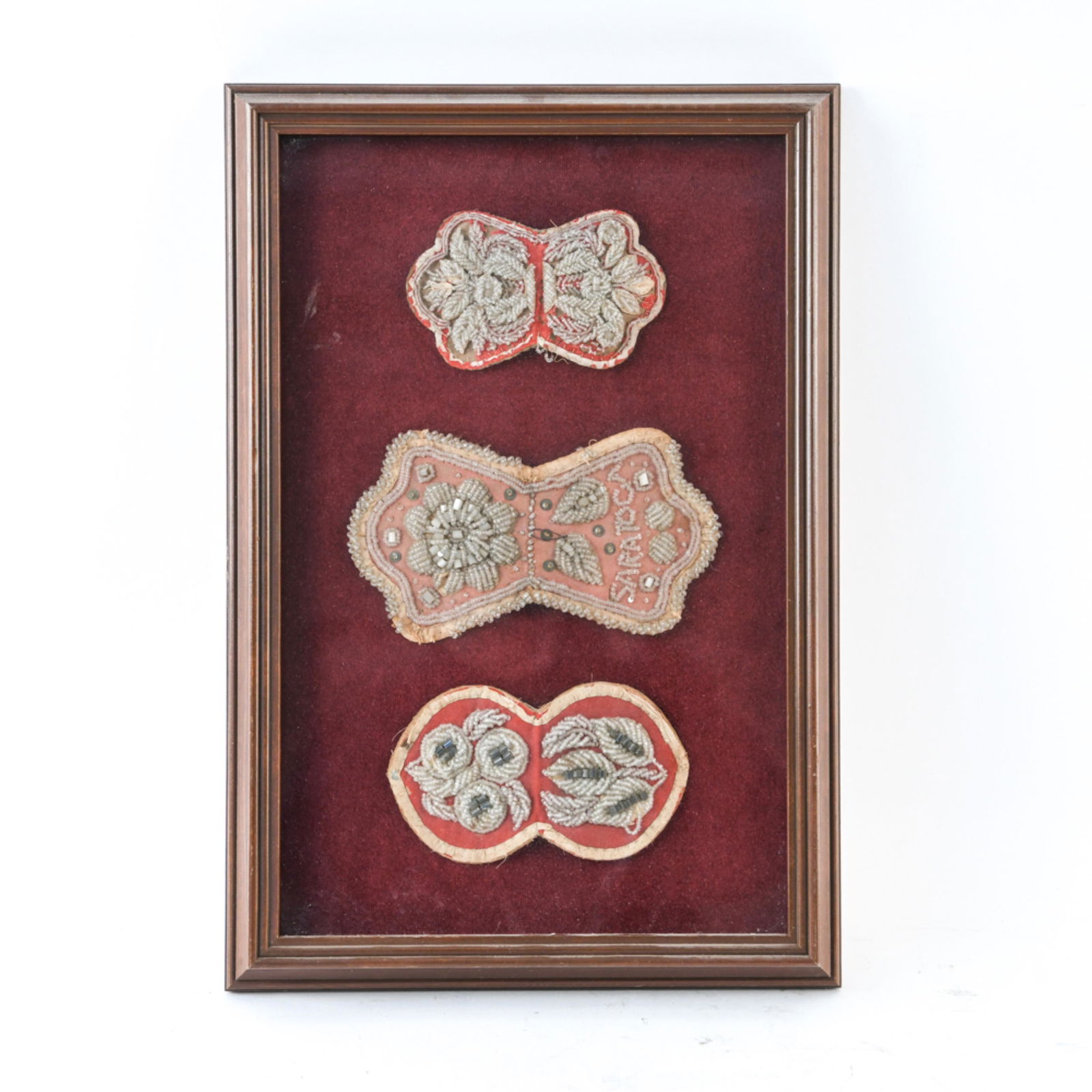 ANTIQUE IROQUOIS NATIVE AMERICAN BEADWORK (1 of 6)