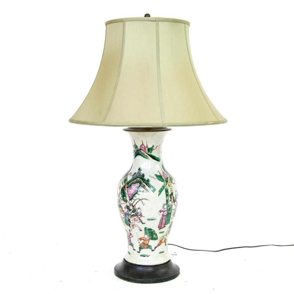 ASIAN STYLE CERAMIC LAMP (1 of 7)