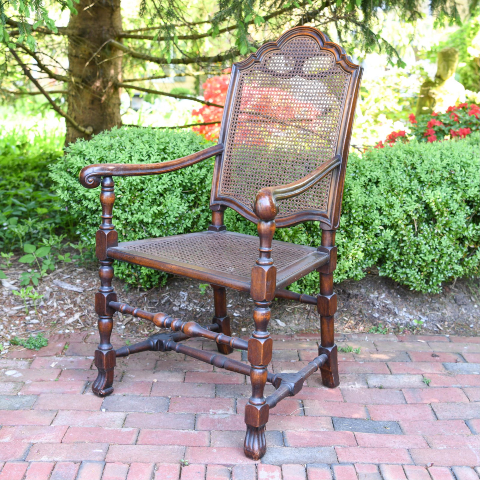 20TH CENTURY WILLIAM AND MARY STYLE ARMCHAIR (1 of 12)