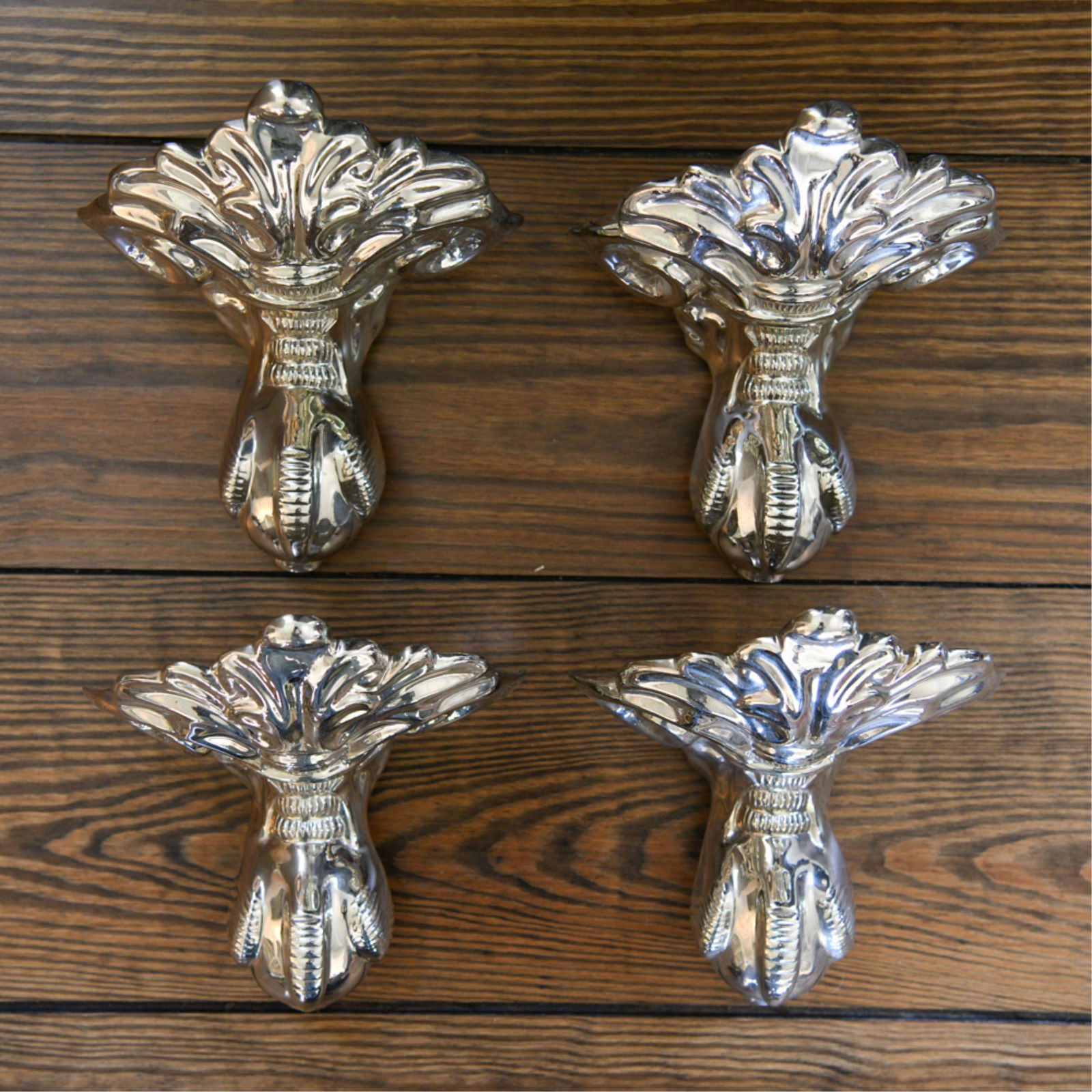 (4) CHROME PLATED CAST IRON CLAW AND BALL TUB FEET (1 of 13)