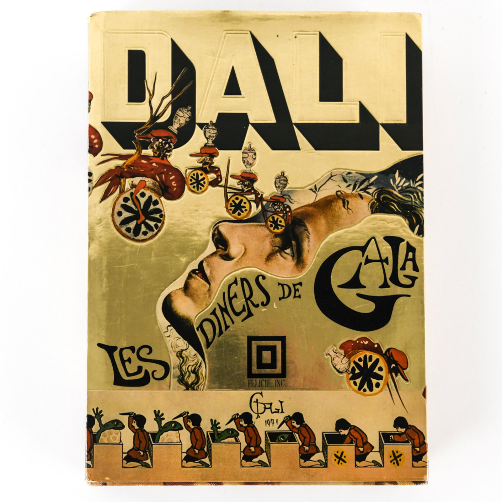 DALI BOOK, LES DINERS DE GALA: First edition Copyright 1973 in France by Draeger. Dimensions: H 12.25" x W 9.75" x D 1.5" Condition: Showing minor handling signs.