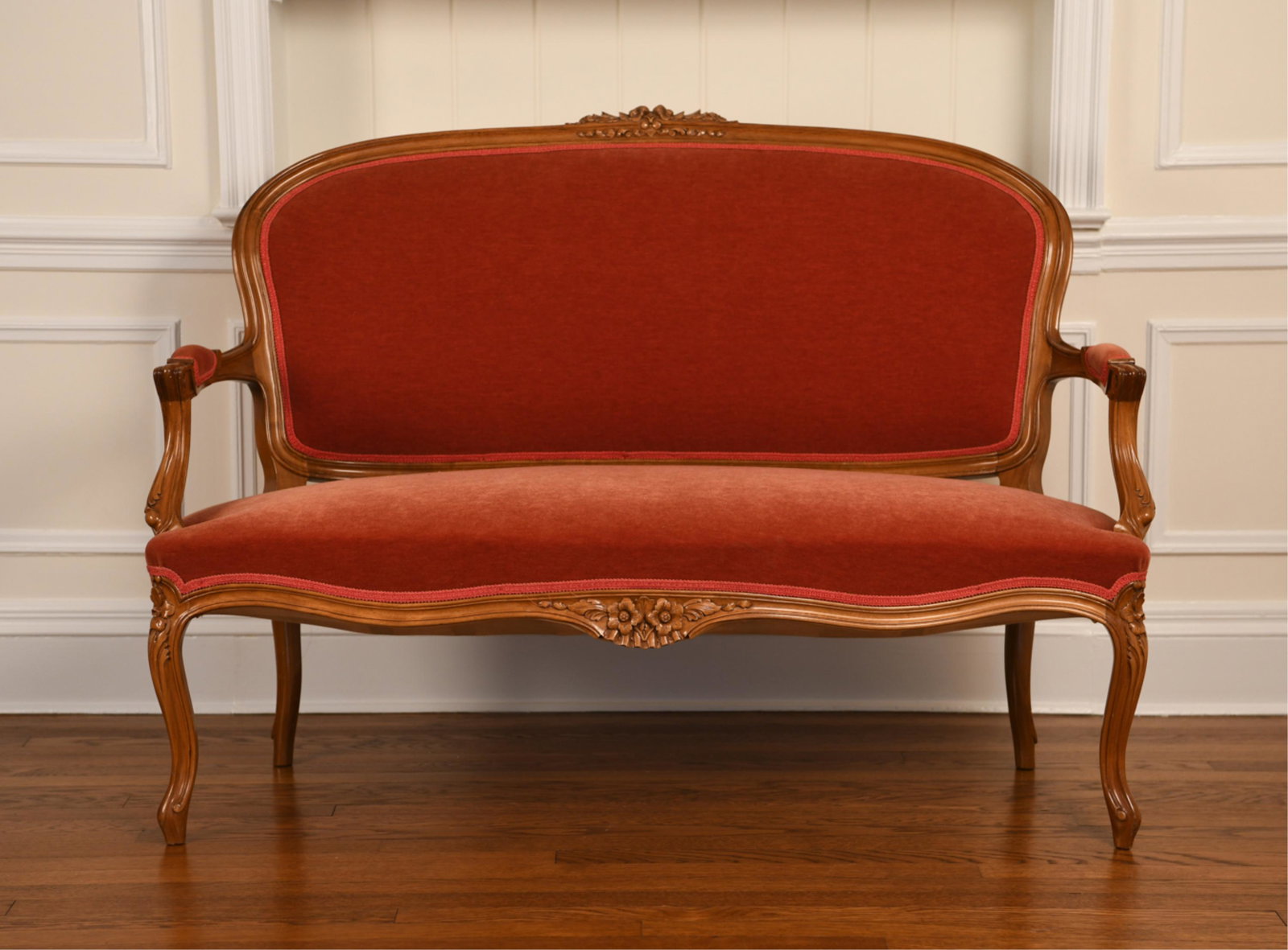 FRENCH STYLE CARVED FRAME SETTEE: Dimensions: H 37" x W 51" x D 29" x SH 17" Condition: Showing light signs of use including fading to upholstery. Couple light rubs to wood.