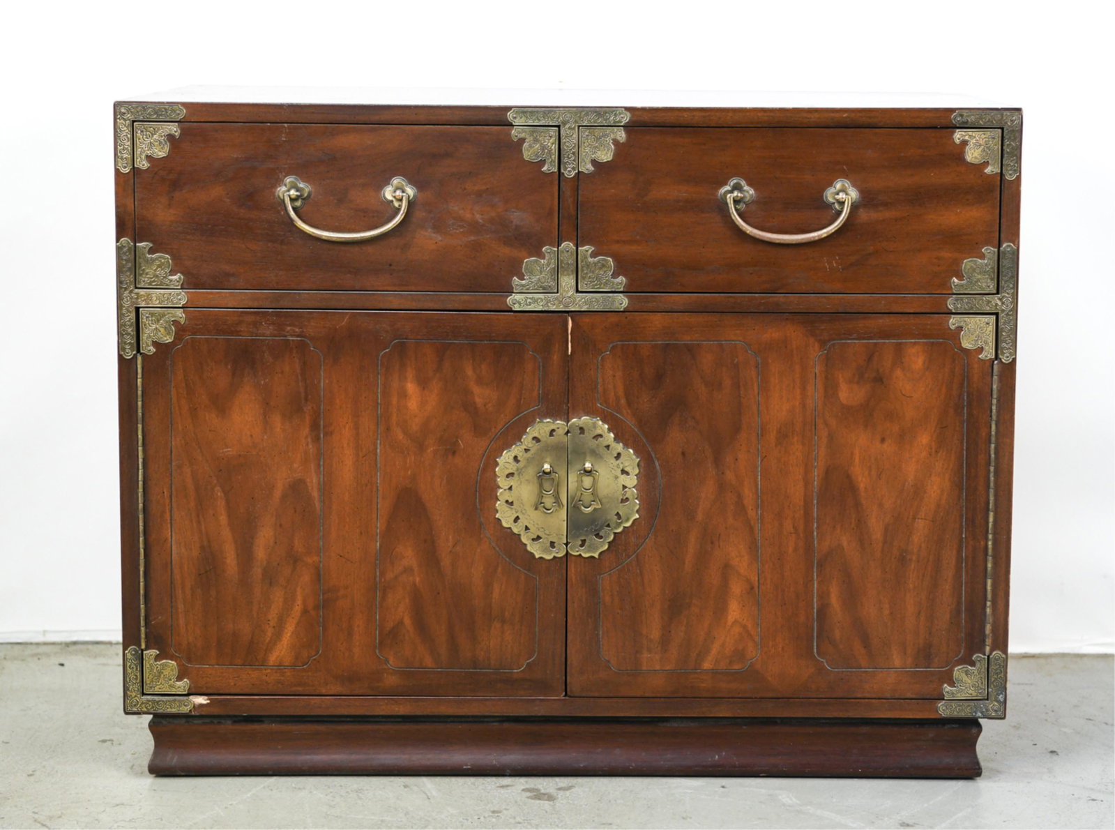 HENREDON CHINOISERIE MID-CENTURY CABINET: American. Dimensions: H 30" x W 39" x D 19" Condition: Scuffs and marks throughout.