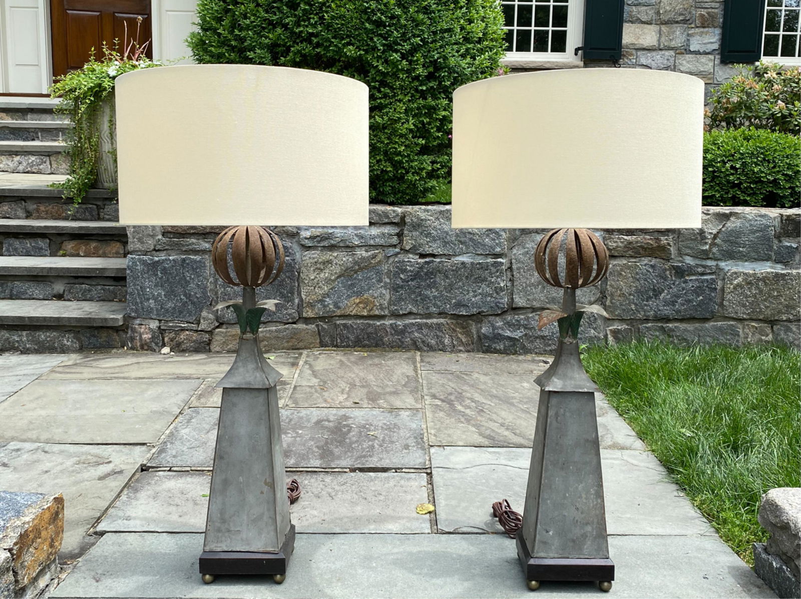 PAIR OF VINTAGE TIN ARCHITECTURAL FORM LAMPS (1 of 10)