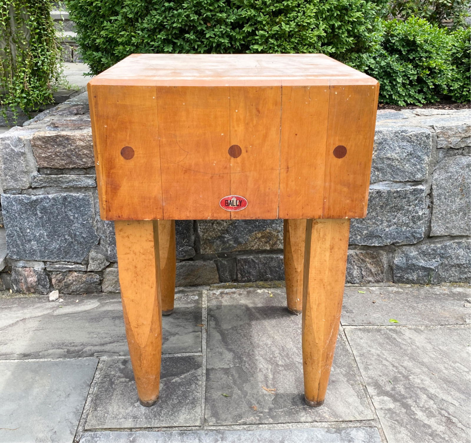 Vintage Butcher Block Table Jul 28 2020 Westport Auction In Ct