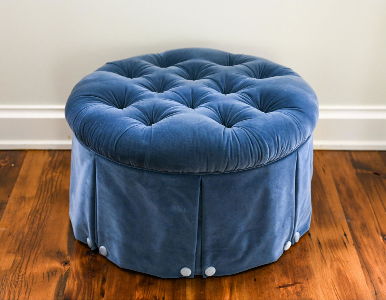 BLUE VELVET TUFTED OTTOMAN (1 of 6)