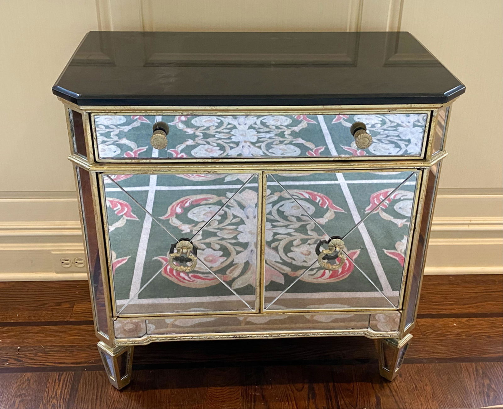 CONTEMPORARY MIRRORED CABINET W/ GRANITE TOP: Dimensions: H 29.25" x W 30.25" x D 17.25" Condition: One broken mirror face on drawer.