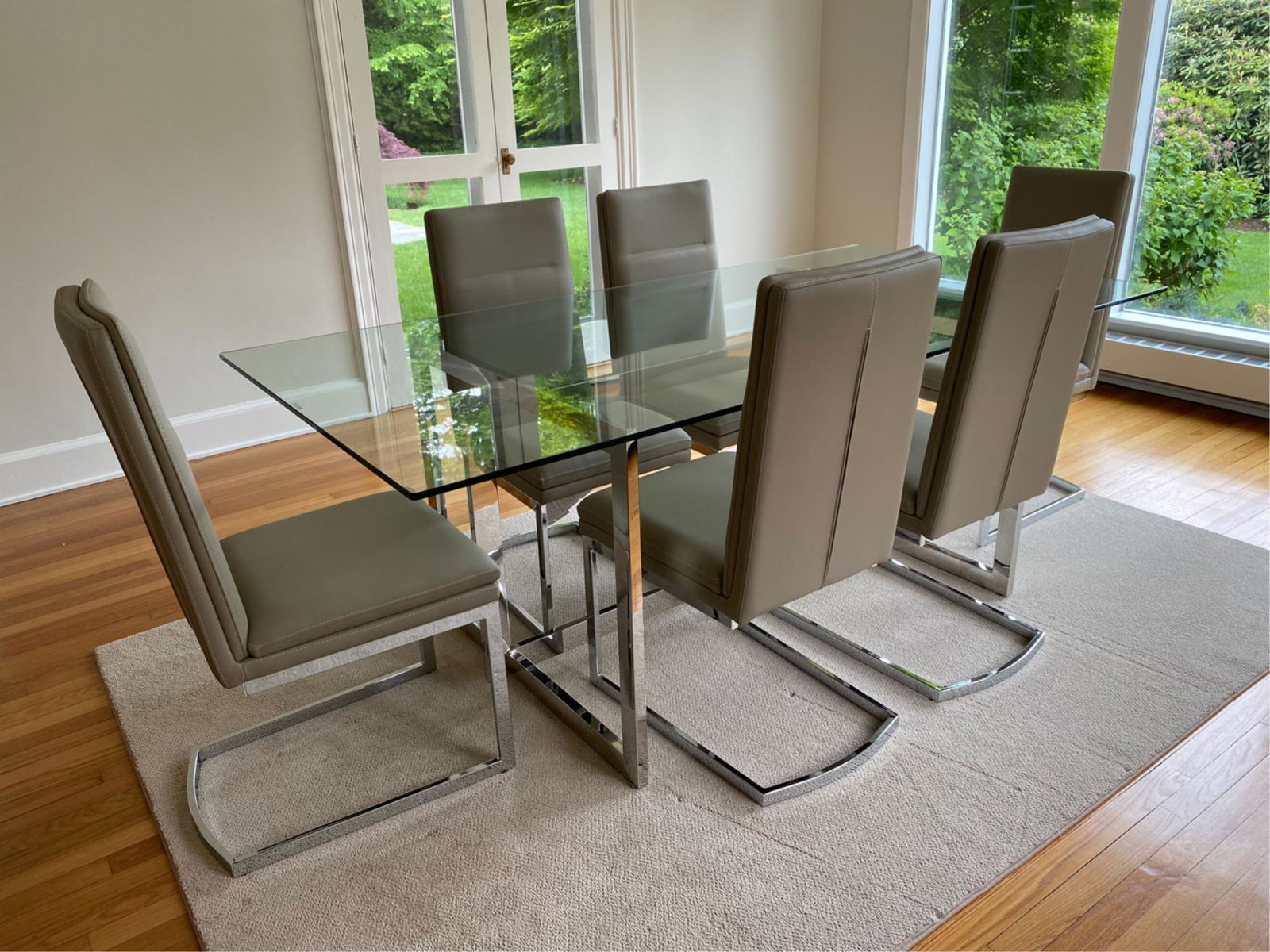 (6) CONTEMPORARY DINING CHAIRS & TABLE (1 of 9)