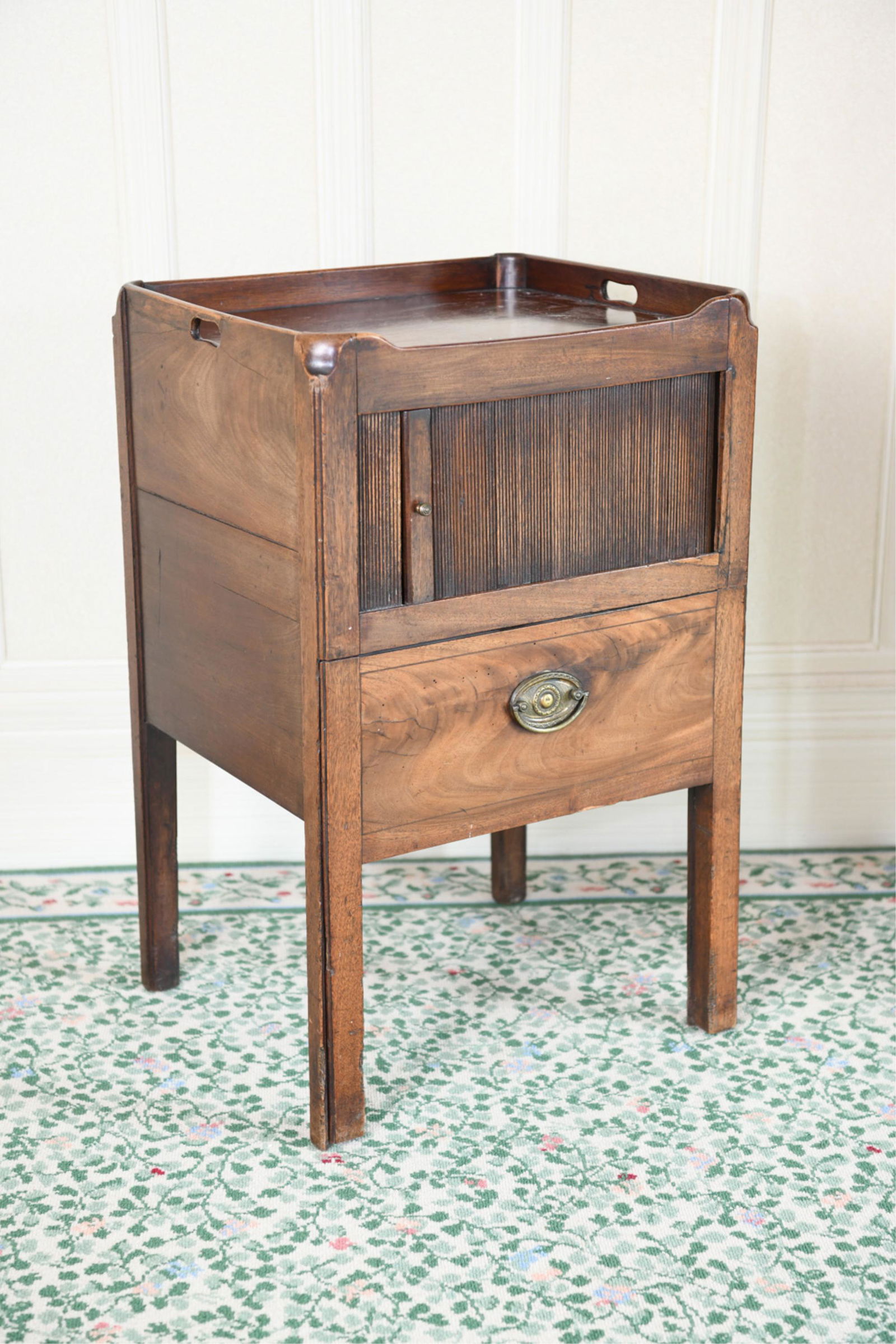 ANTIQUE GEORGE III BEDSIDE CABINET NIGHTSTAND (1 of 14)