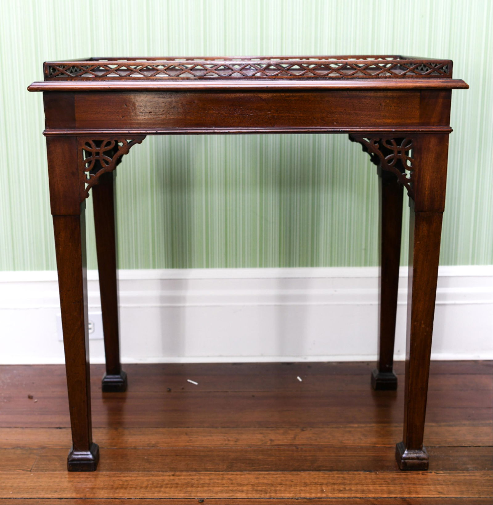 CHINESE CHIPPENDALE STYLE SIDE TABLE (1 of 13)