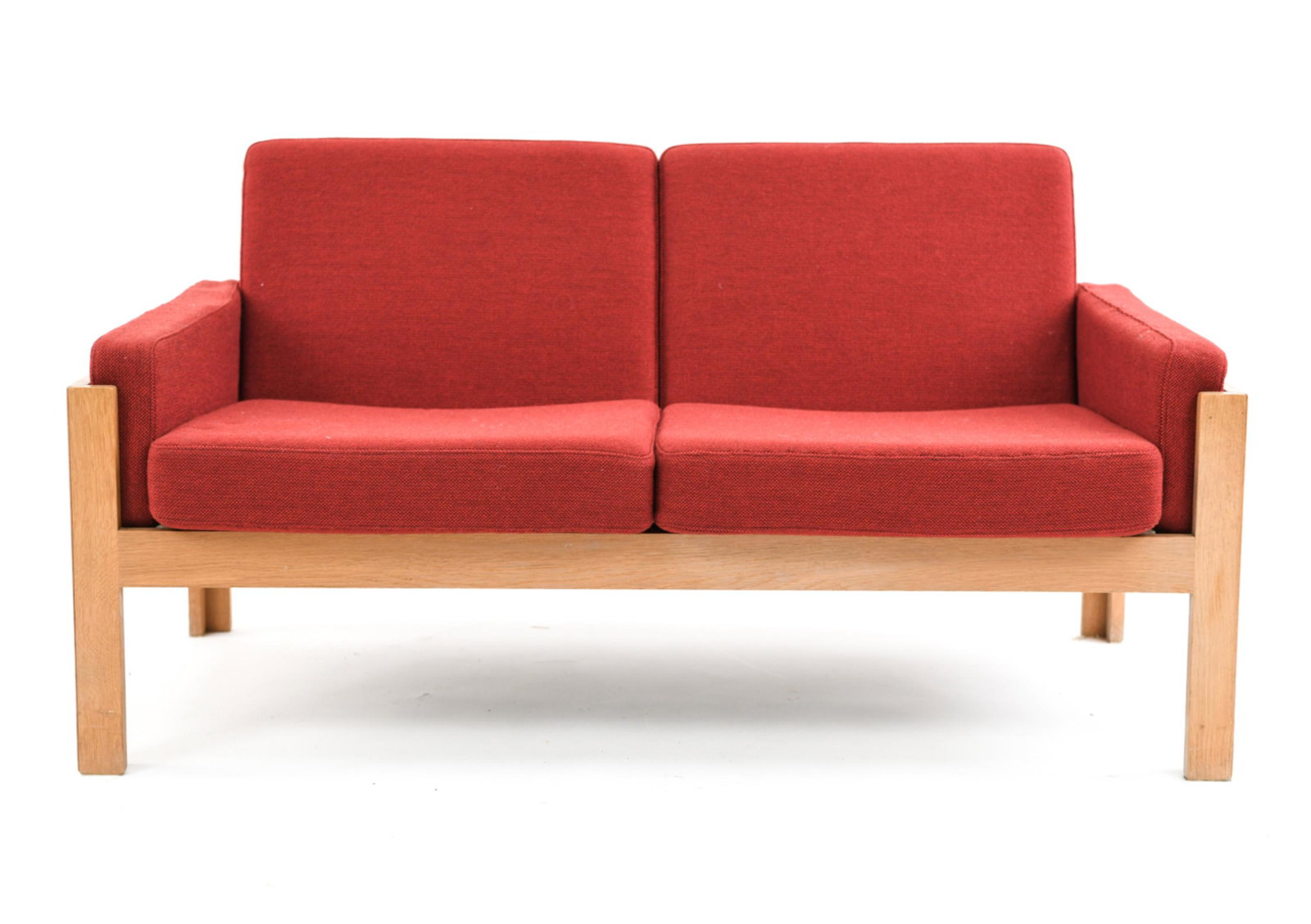 2-SEATER OAK SOFA BY RUG THYGESEN: Dimensions: H 26.5" x W 51" x D 27" x SH 15.5" Condition: Normal signs of age and light use including minor soiling. GA028