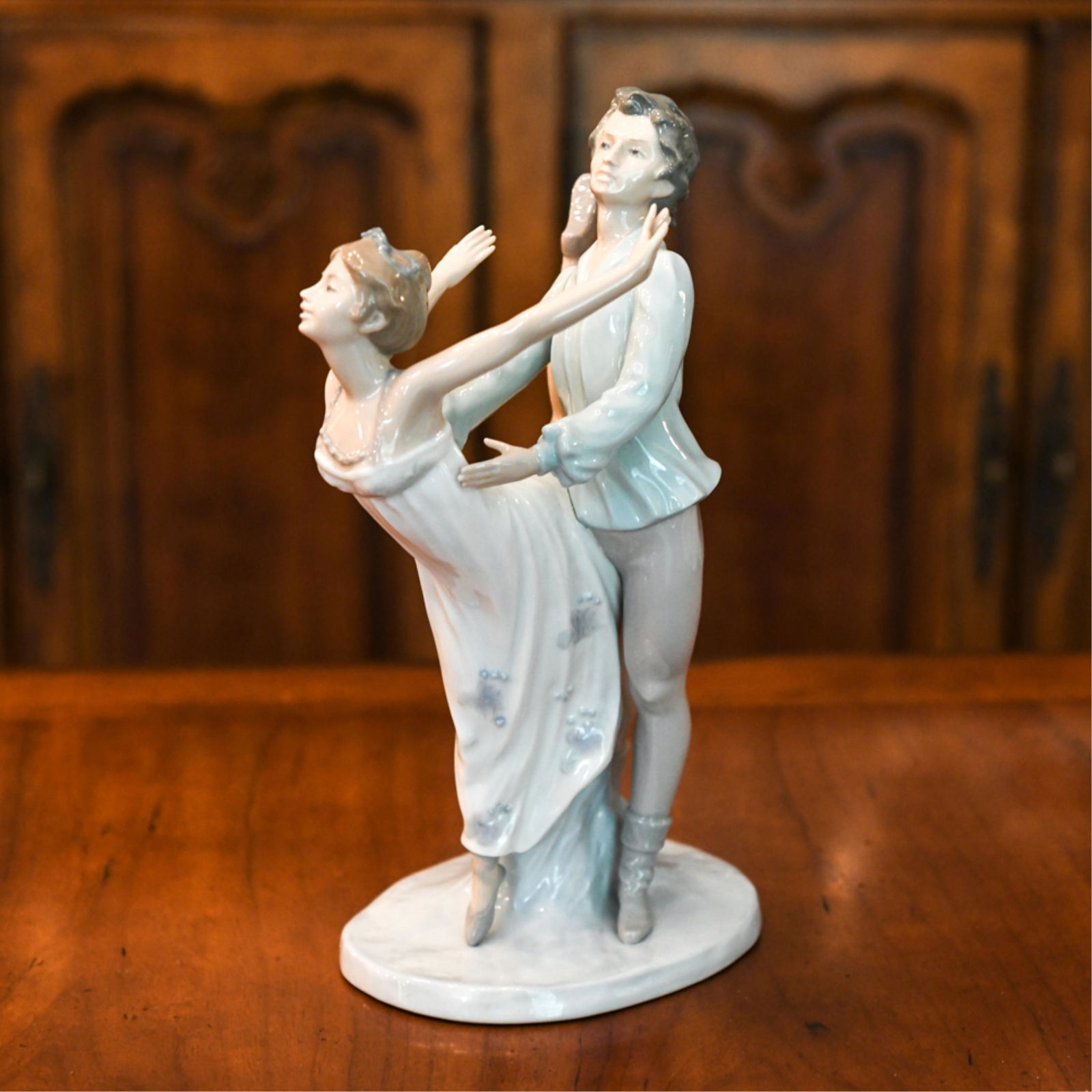 LLADRO PORCELAIN DANCING FIGURES (1 of 14)