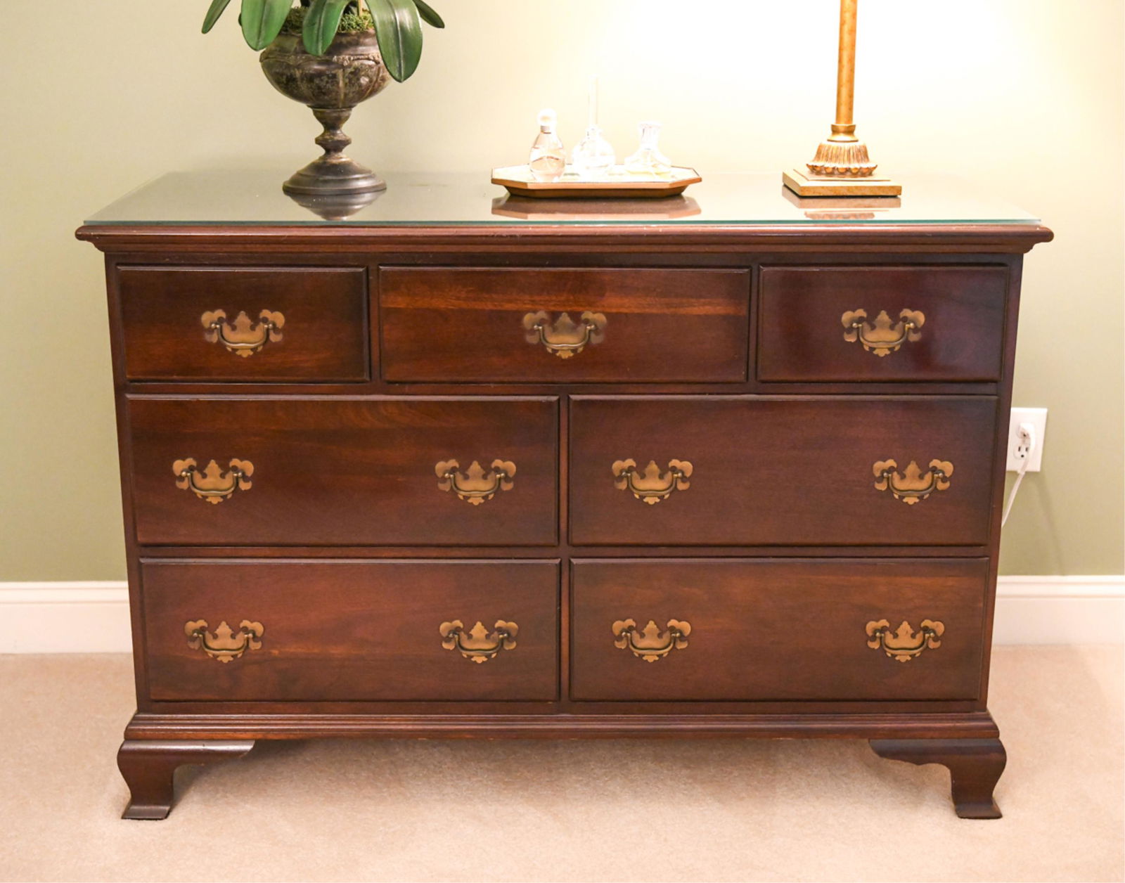 MAHOGANY VANITY CHEST W/ MIRROR (1 of 9)