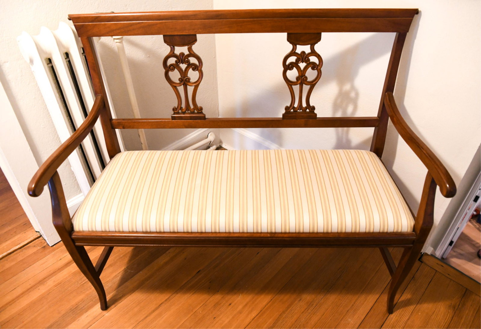 SETTEE: Dimensions: H 39" x W 46.5" x D 18" x SH 20" Condition: Few light marks and minor soiling to seat. Few nicks to wood.