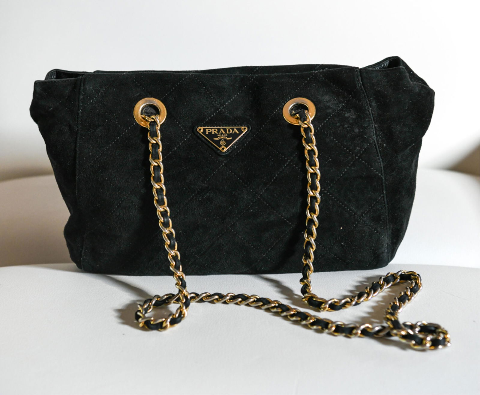 PRADA BLACK QUILTED HANDBAG (1 of 6)