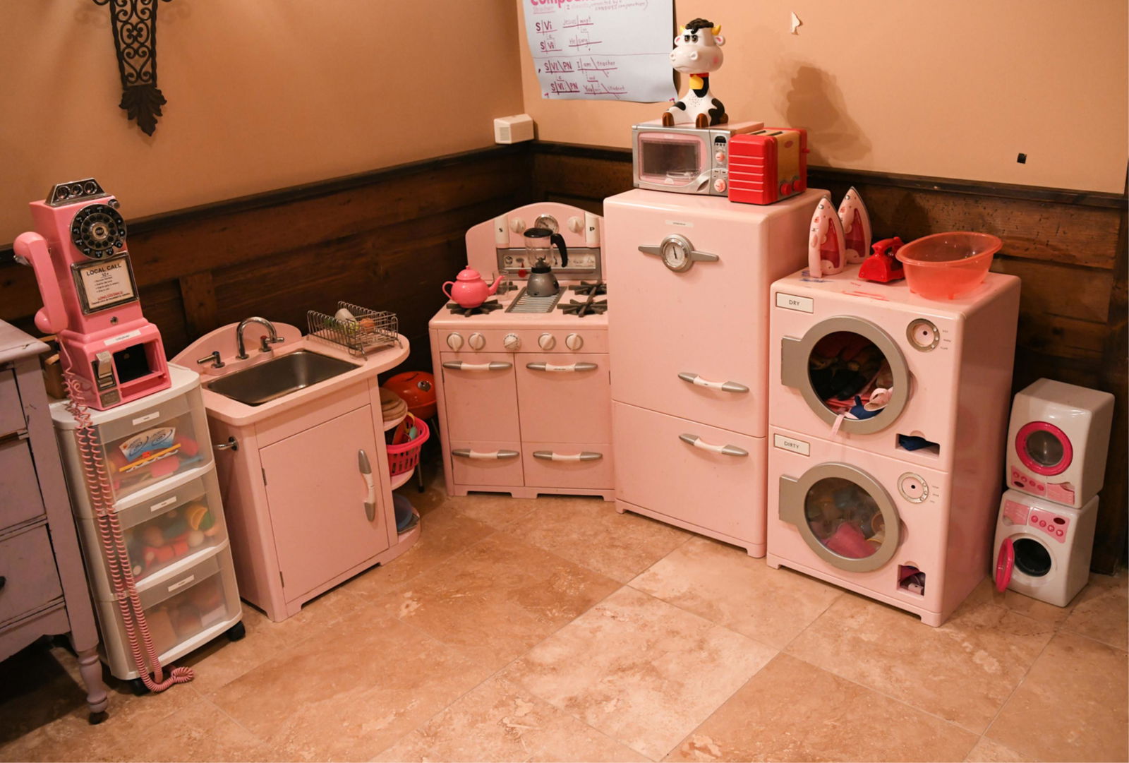 CHILDS PLAY SET GROUPING (1 of 1)