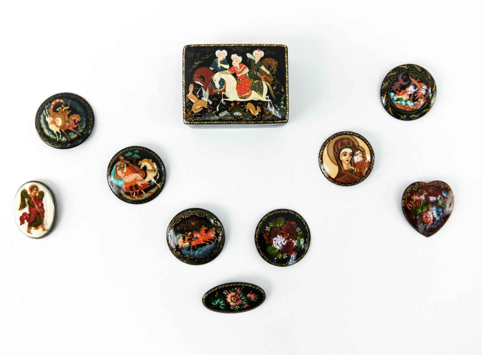 RUSSIAN ENAMEL GROUPING INCL PINS (1 of 12)