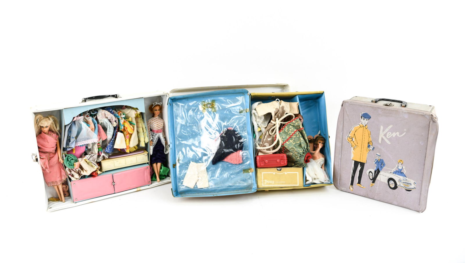 VINTAGE BARBIE GROUPING (1 of 12)