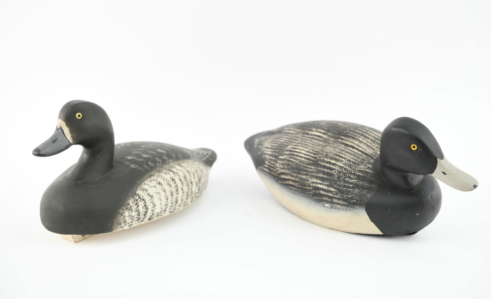 (2) GOOSE DECOYS UNLIMITED DUCK DECOYS (1 of 12)