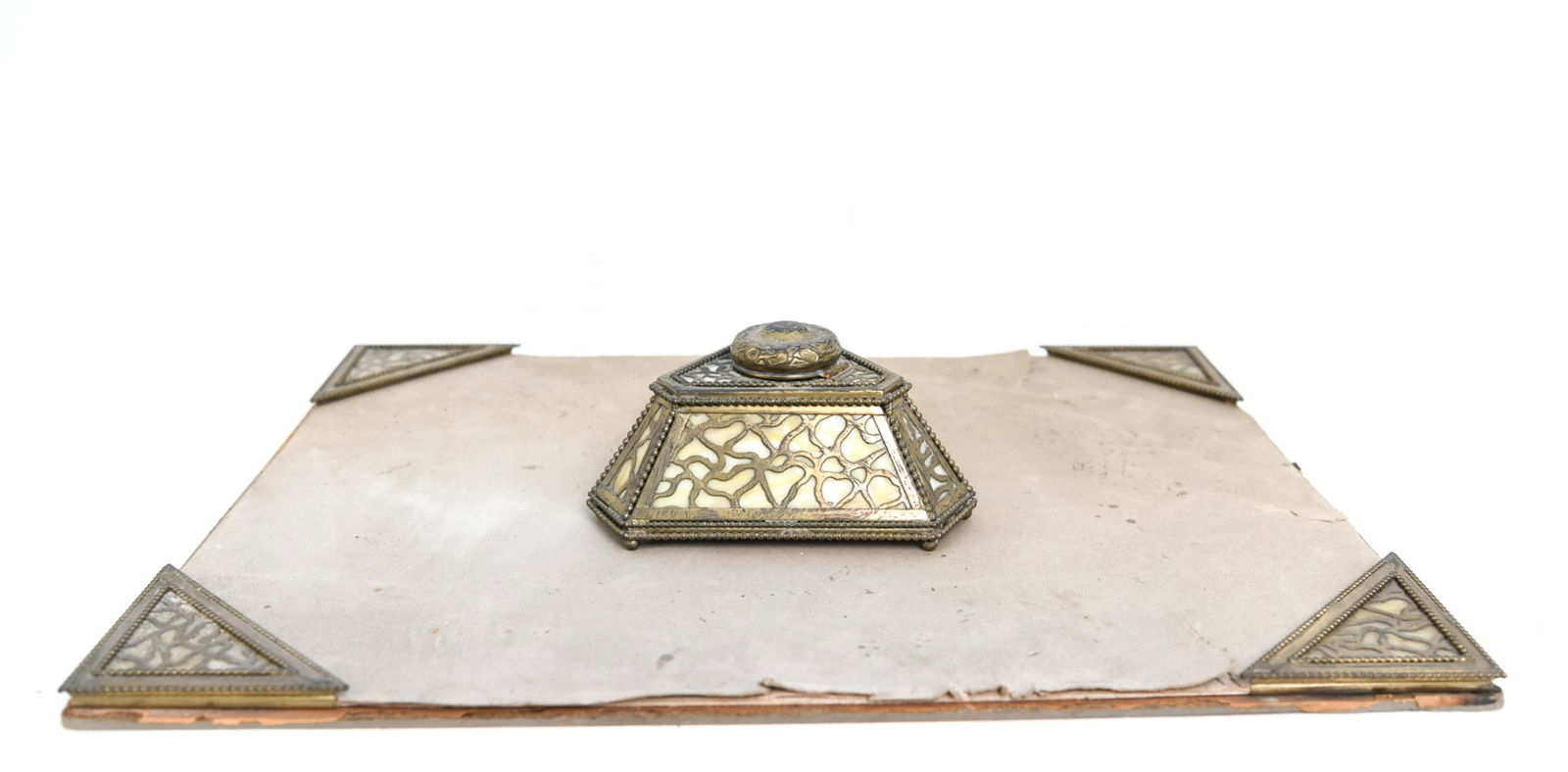 TIFFANY STUDIOS BLOTTER ENDS & INKWELL (1 of 9)